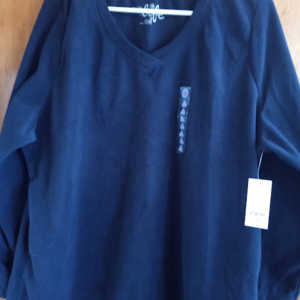 Ladies black fleece Made For Life 1x